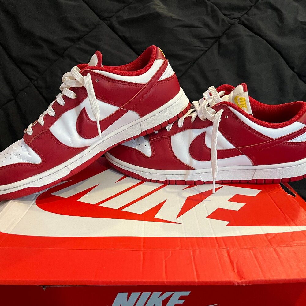 🔥👟 Nike Dunk Low “USC” – Men’s Size 11 – Clean Pre-Owned – OG Box 🔥